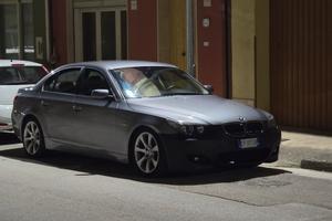 BMW serie 5.  525D MSPORT 