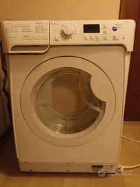 Ricambi vari per lavatrice Indesit PWE 7108 W