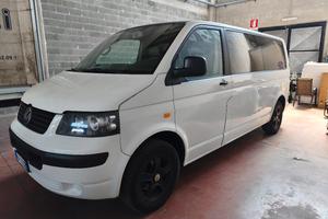 transporter vettura 7 posti gancio traino
