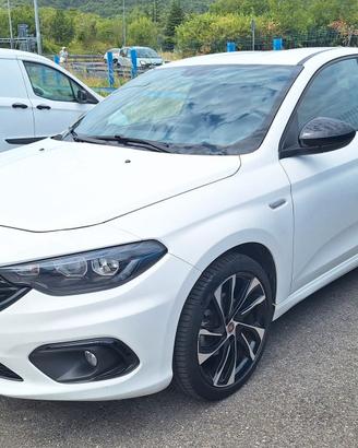Fiat Tipo 1.4 T-Jet 120CV 5 porte S-Design
