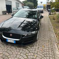 Jaguar XE 2.0 D Turbo 180CV aut. Pure Business Edi