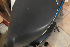 Aprilia Scarabeo 50 Cc 2 tempi