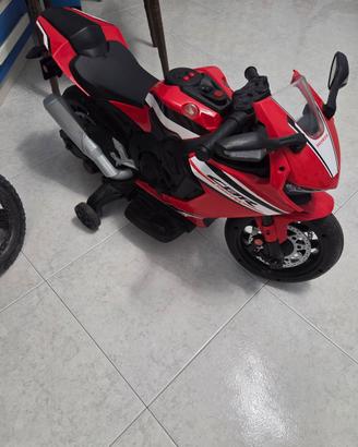 moto bimbo