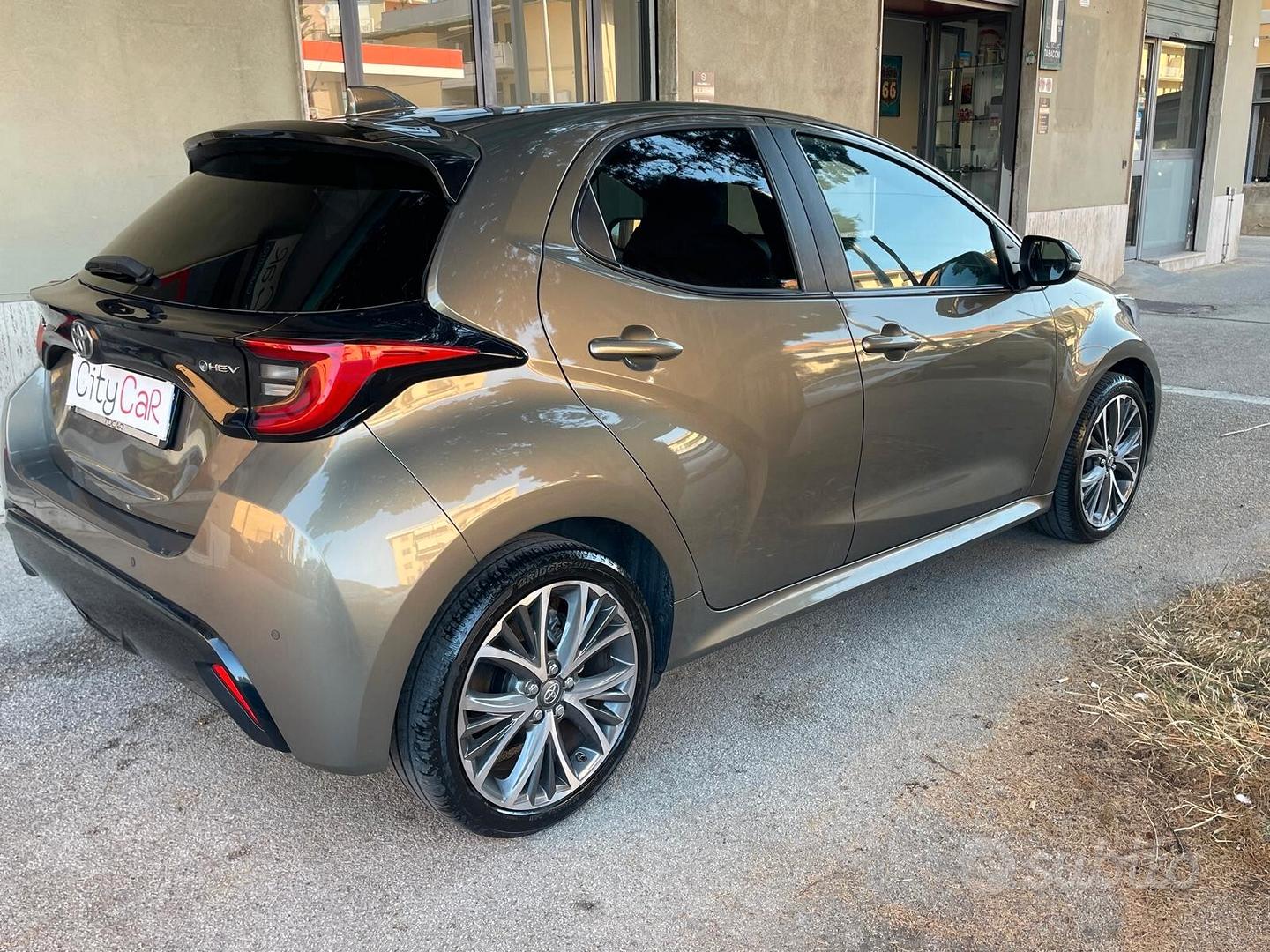 Toyota Yaris 2024 photo 4