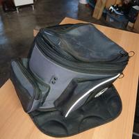 Borsa da serbatoio magnetica.