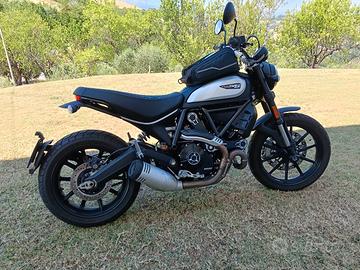 Moto Ducati Scrambler icon dark 