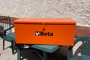 cassone BETA