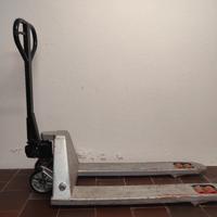 TRANSPALLET   2500Kg   PARI A NUOVO !!!   