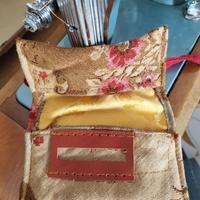 Portatabacco Shabby Chic Oro e Rosso