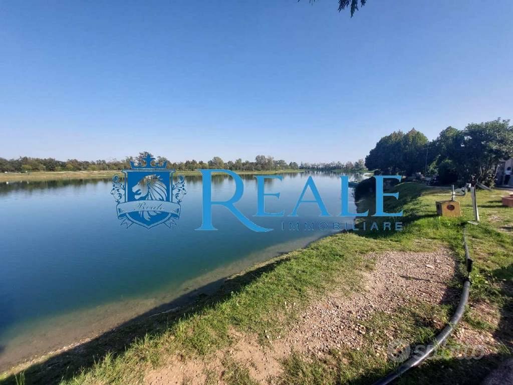 Terreno di 327000 m² a Cusago - Vista 3