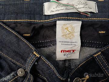 jeans met