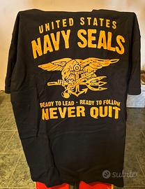 Magliette Aeronautica Militare