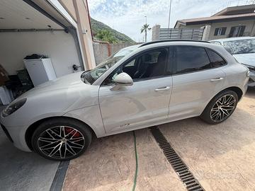 Porsche macan gts