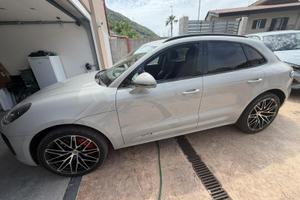 Porsche macan gts