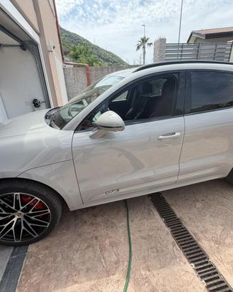 Porsche macan gts