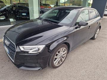 AUDI A3 1.6 TDI 116 CV Design FULL LED OK NEOPAT