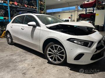 RICAMBI PER MERCEDES A200 2020 1.4 BENZINA