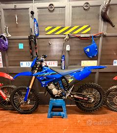 YZ 125 tripla omologazione
