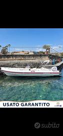 Joker boat Clubman 26 con SELVA 300HP