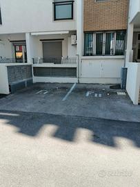 Posto auto scoperto via anna magnani 14/P vasto ma