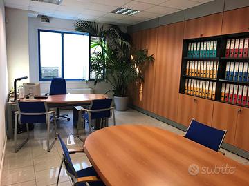 Mobili per arredamento ufficio