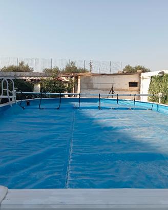 Piscina fuori terra rigida gre