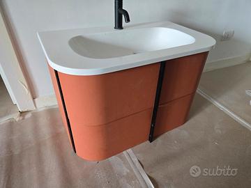 Mobile bagno sospeso terracotta