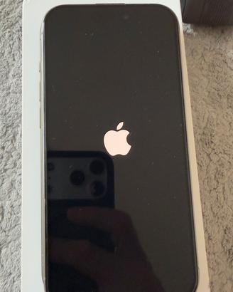 Iphone 15 pro esim natural titanium perfetto