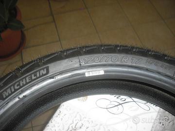 Gomma per moto