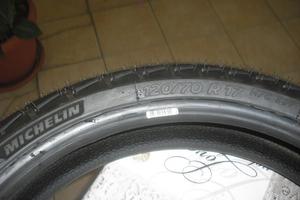Gomma per moto
