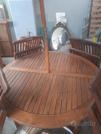 Set da giardino legno tavolo, 4 sedie e ombrellone