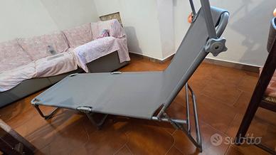 sedia a sdraio con tendalino
