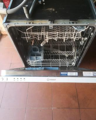 Ricambi lavastoviglie Indesit Dif 14 A
