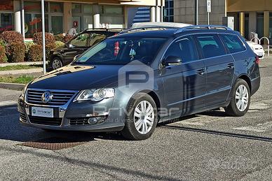 VOLKSWAGEN Passat 2.0 TDI DPF Var. Highline