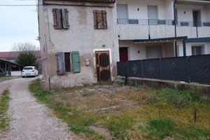 Casa affiancata santo Stefano di zimella