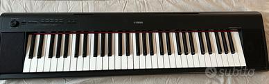 Yamaha NP12 Piaggiero