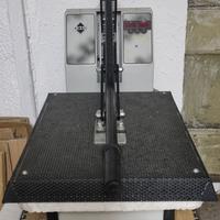 Termopressa per tessuti
