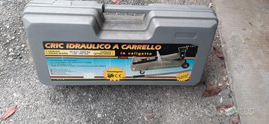cric idraulico a carrello 