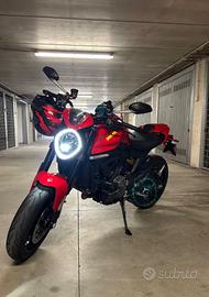 Ducati Monster 937 plus termignoni