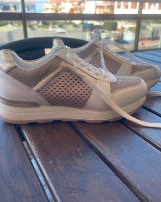 Scarpe donna 38 Inblu nuove