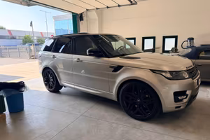 Range rover sport hse black edition