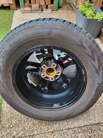 Gomme Nokian +Cerchi in lega magnesio