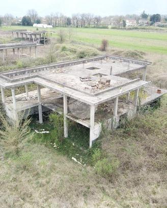VILLA SINGOLA A FERENTINO