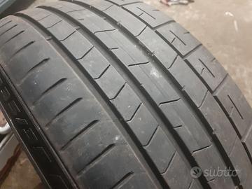 235 35 19 gomme pneumatici