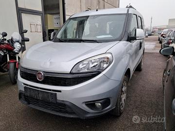 Fiat Doblo anno 2015 ricambi usati