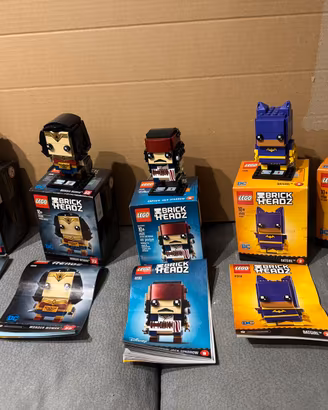 Lotto 6 Set LEGO BrickHeadz da Vetrina