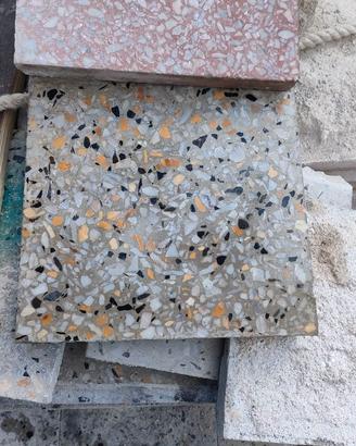 Marmette di graniglia 20x20