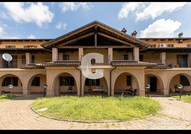 Privato vende intero immobile o solo porzione