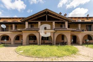 Privato vende intero immobile o solo porzione