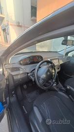 Peugeot 208 GPL 95cv